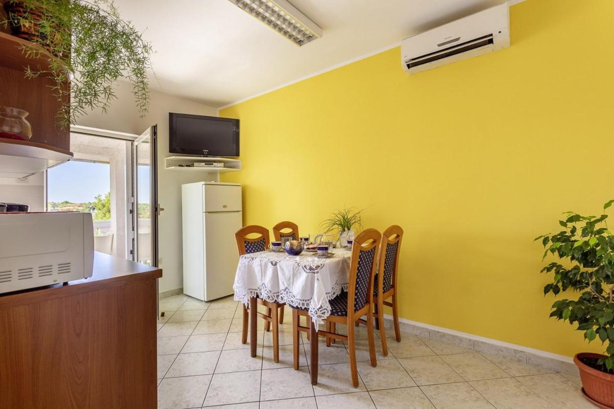 Milka In Medulin * Istrien Hotel Екстериор снимка